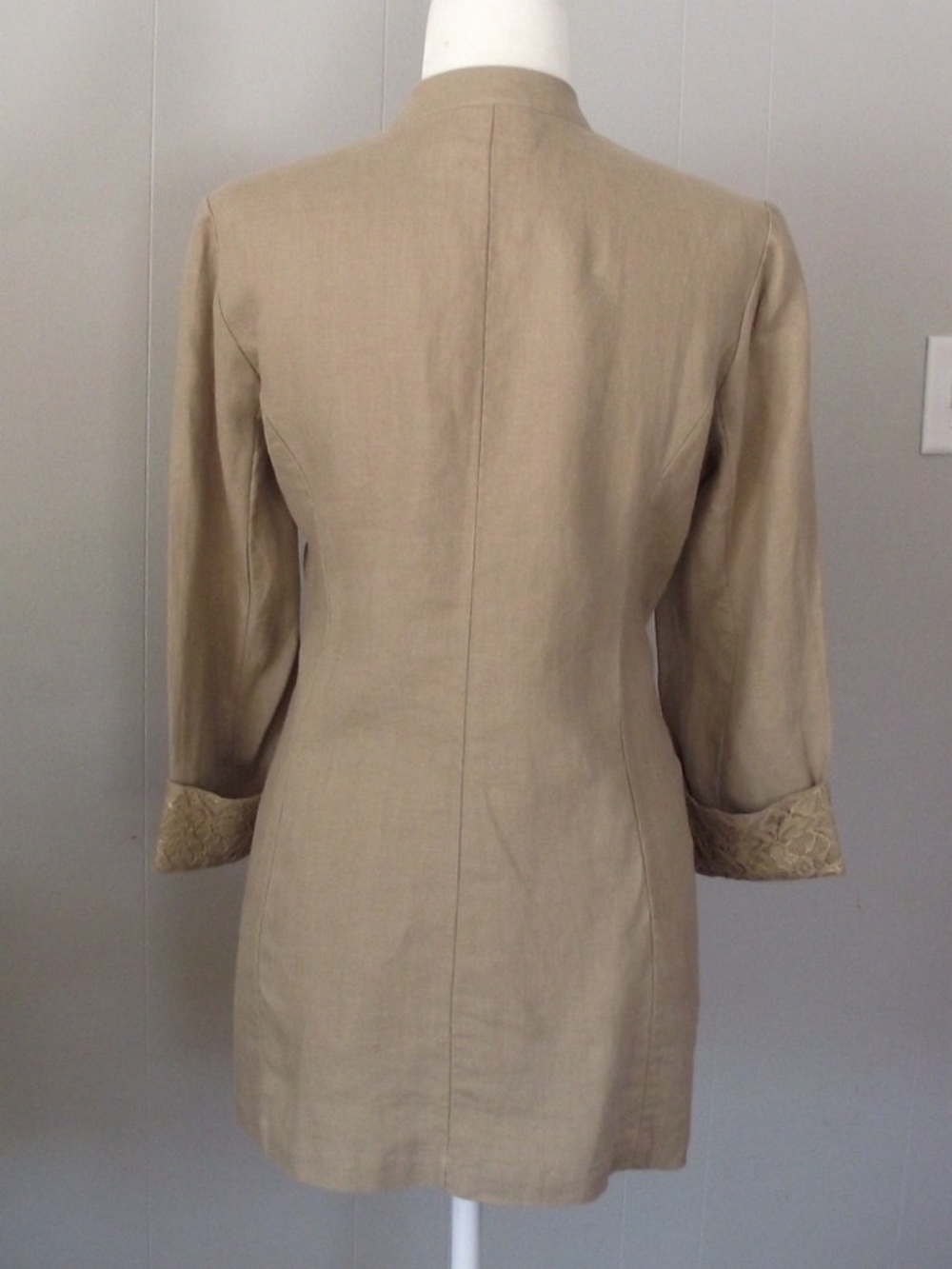 Chico's Beige Longline Blazer with Lace Cuffs - Picture 2 of 12